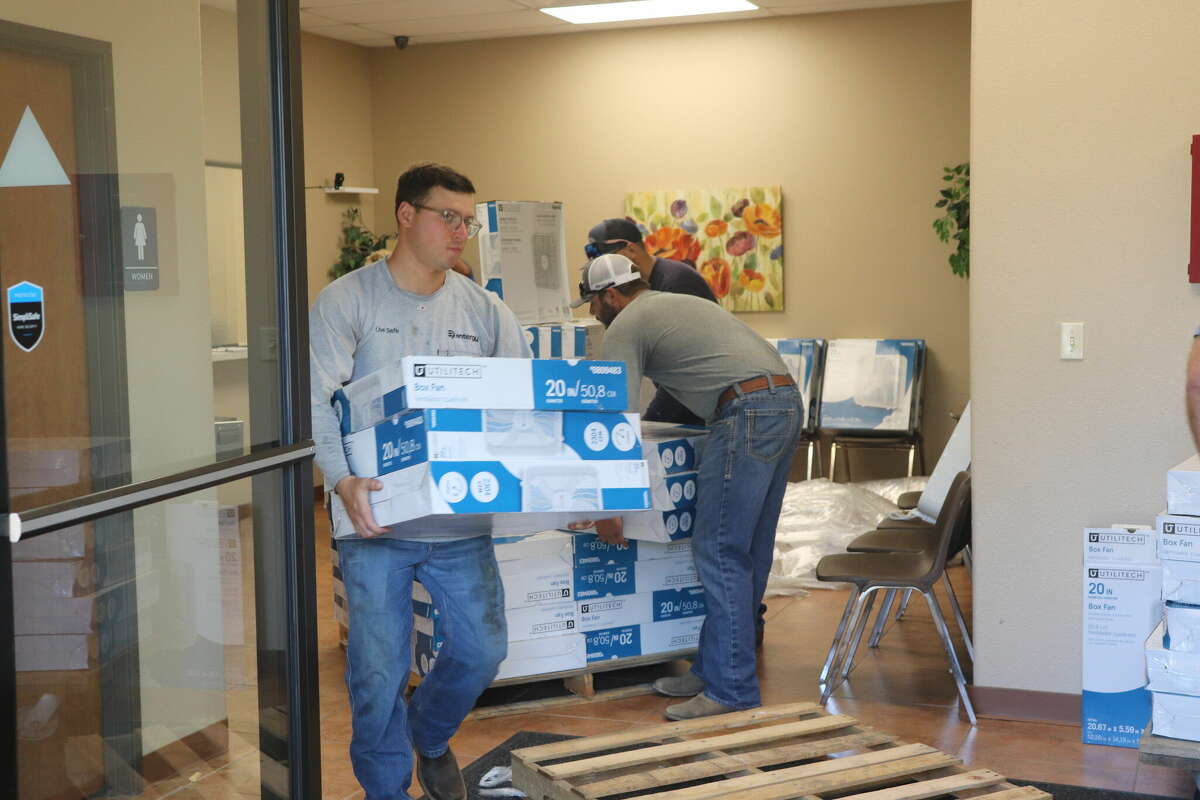 Entergy donates fans to Southeast Texas nonprofits to 'Beat the Heat'