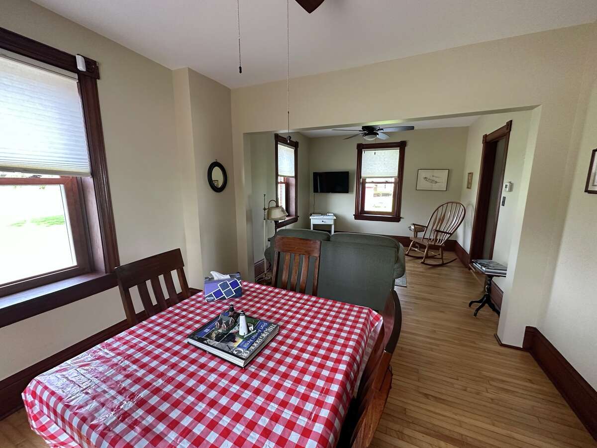 Pointe aux Barques assistant keeper's house a haven of peace and quiet