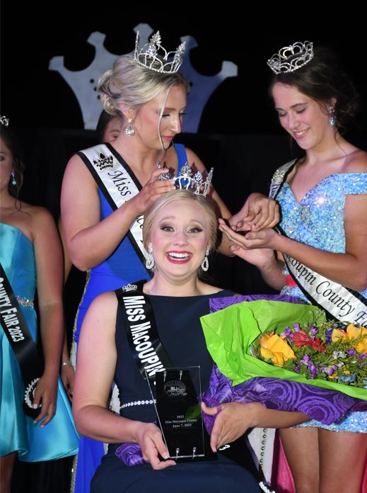 Carlinville's Gilmore crowned Macoupin County Fair Queen