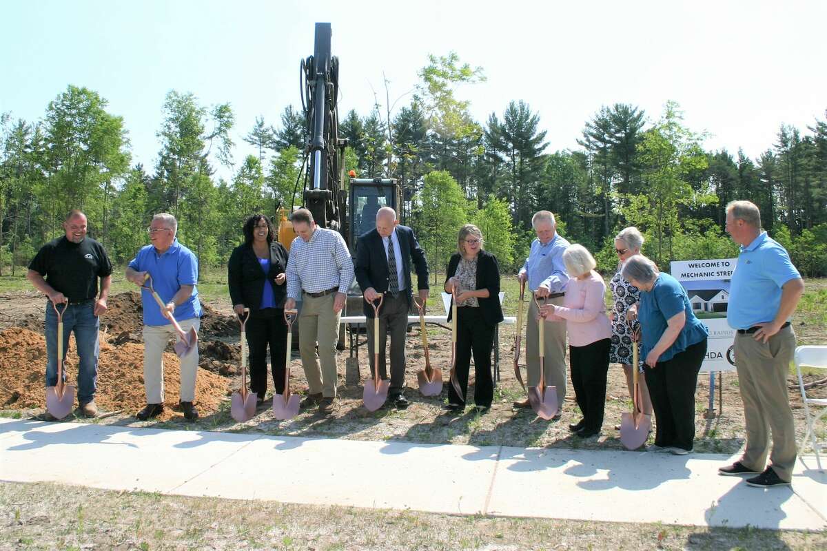 Big Rapids breaks ground on Mechanic Street development