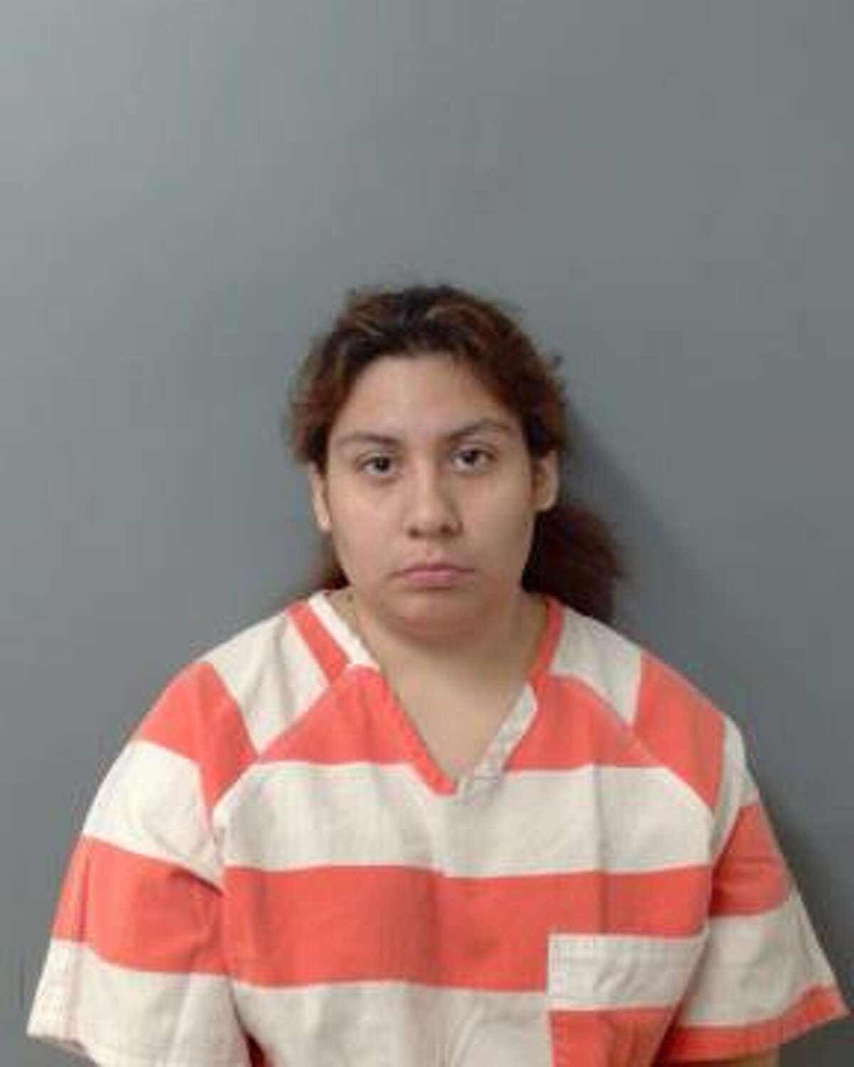 Laredo PD: Woman Crashed Into Vehicle, Endangered 2-year-old Daughter