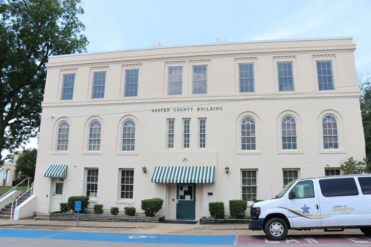 Jasper County Building.