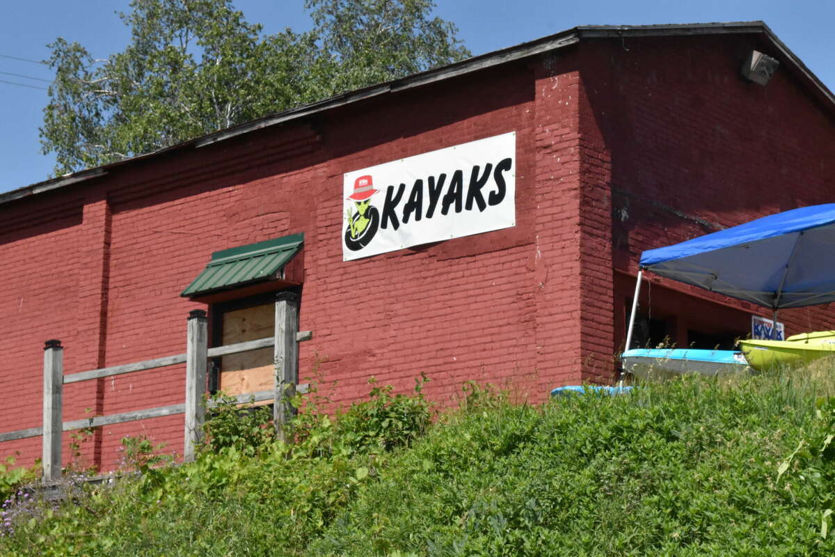 Sumpter Kayak Rentals in Big Rapids starts season on Muskegon River