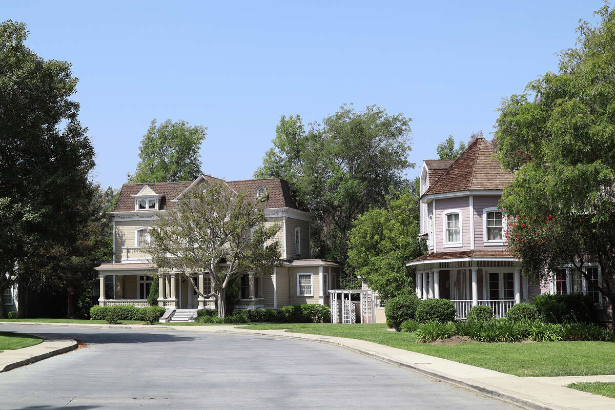 L'Ensemble Du Midwest Sur Le Studio Tour Est Apparu Dans 