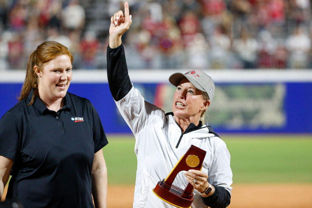 Oklahoma softball coach Patty Gasso likens her team to UConn