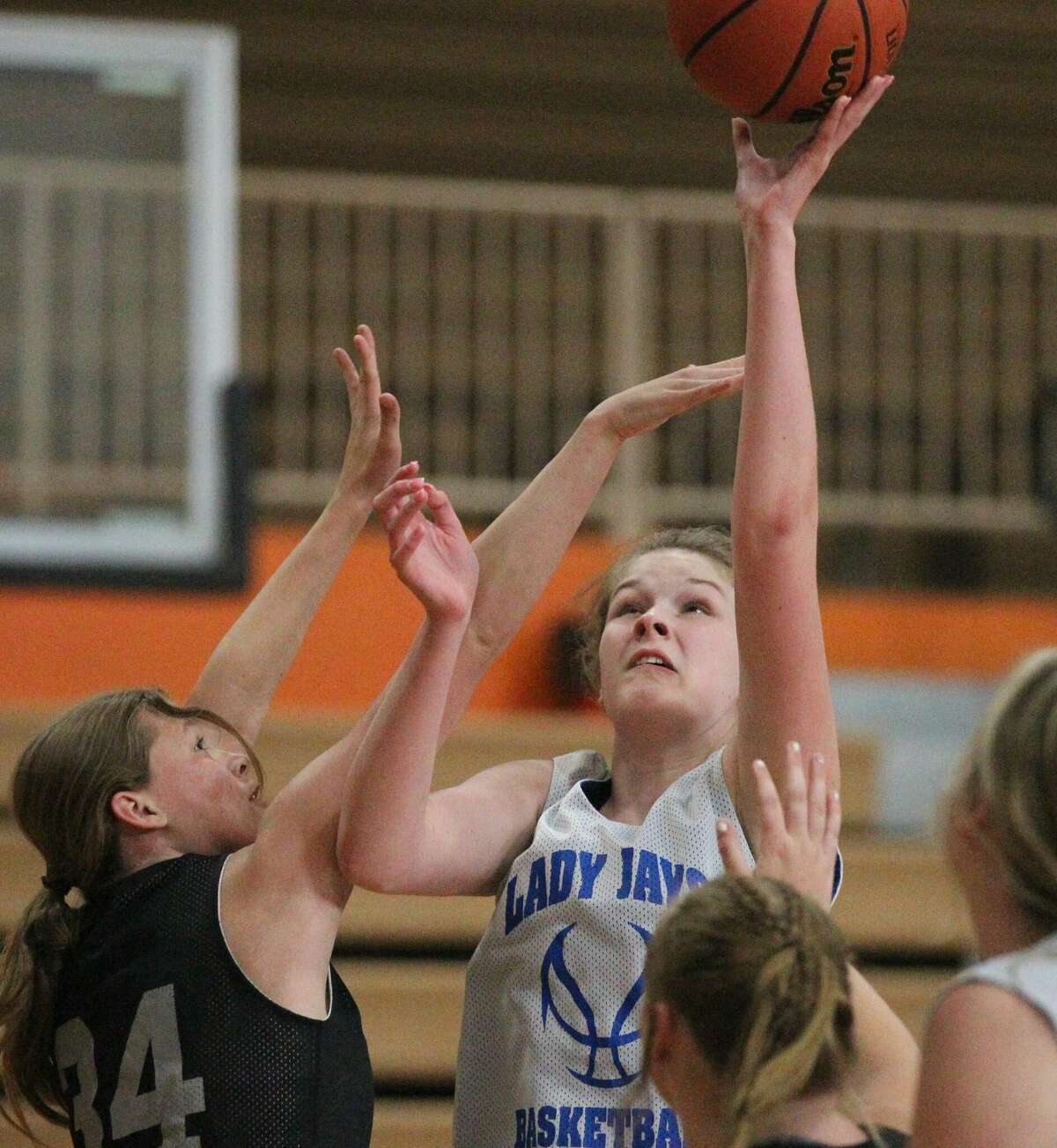 Gallery Photos from the first night of Beardstown Summer League
