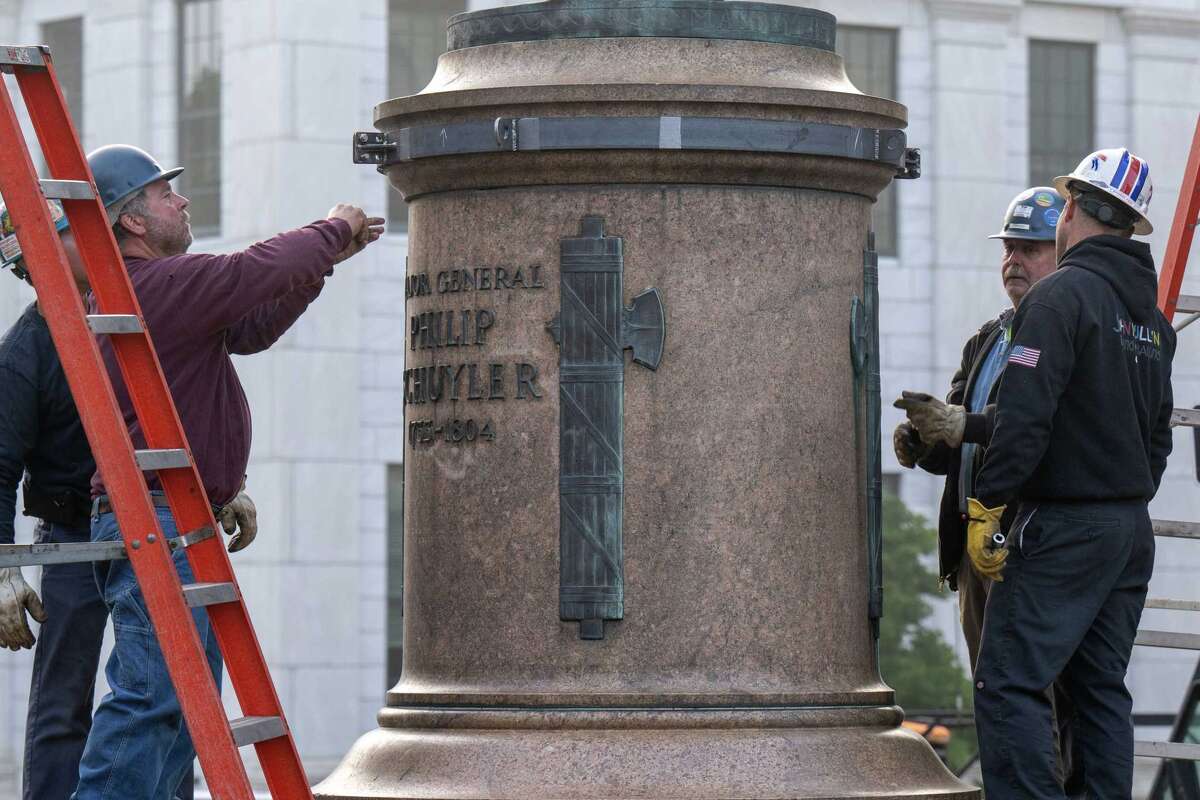Albany's Phillip Schuyler statue removed