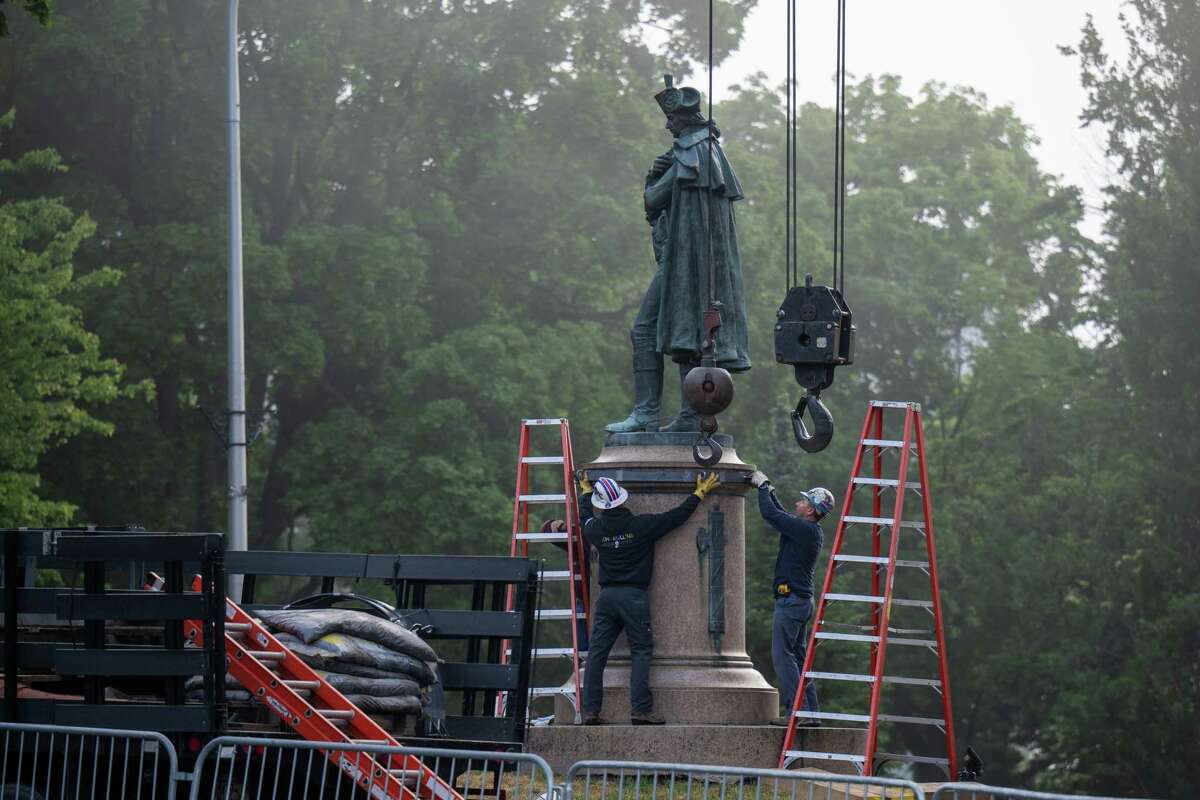 Albany's Phillip Schuyler statue removed