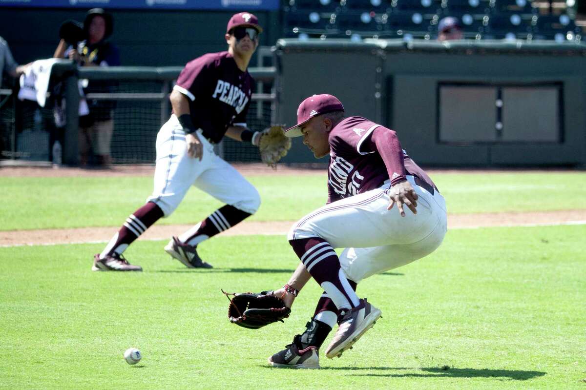 High school baseball Pearland Oilers fall in state title game