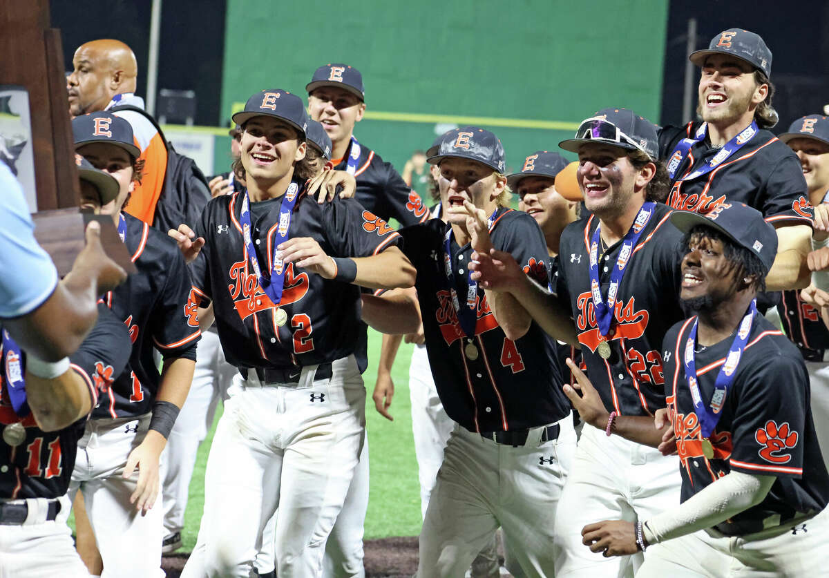 Back to Back State Baseball Champions!