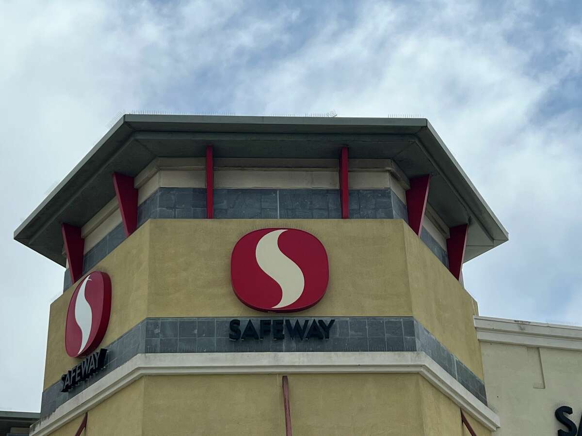 NorCal man files lawsuit over 'deceptive' Safeway deals