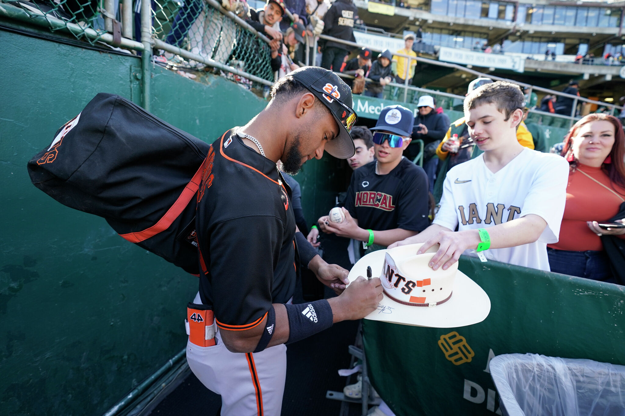 SF Giants call up top outfielder prospect Luis Matos - BVM Sports