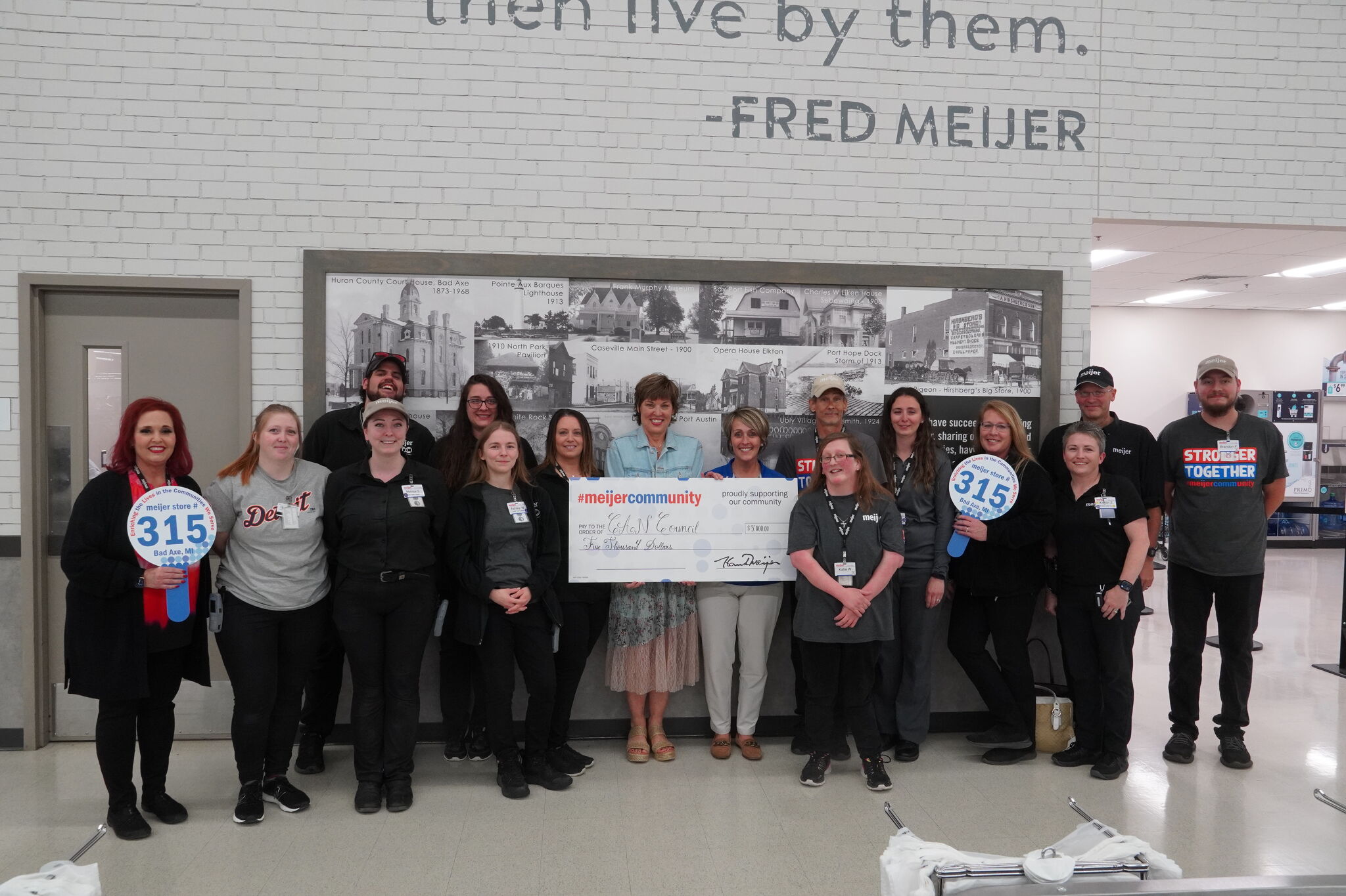 Bad Axe Meijer donates to the Huron County CAN Council photo