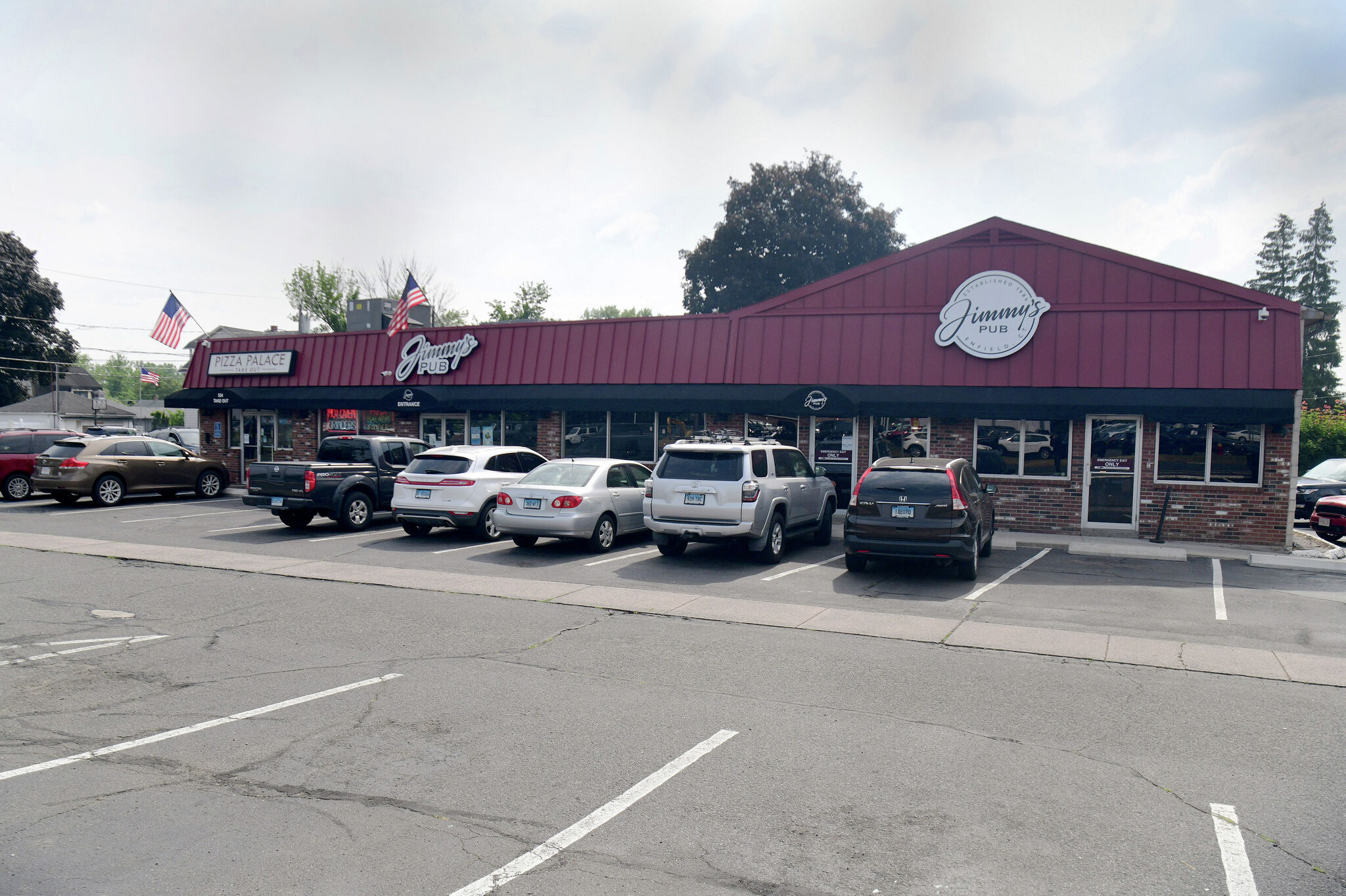 Jimmy's Pub owner asks Enfield neighbors to work with him on solutions