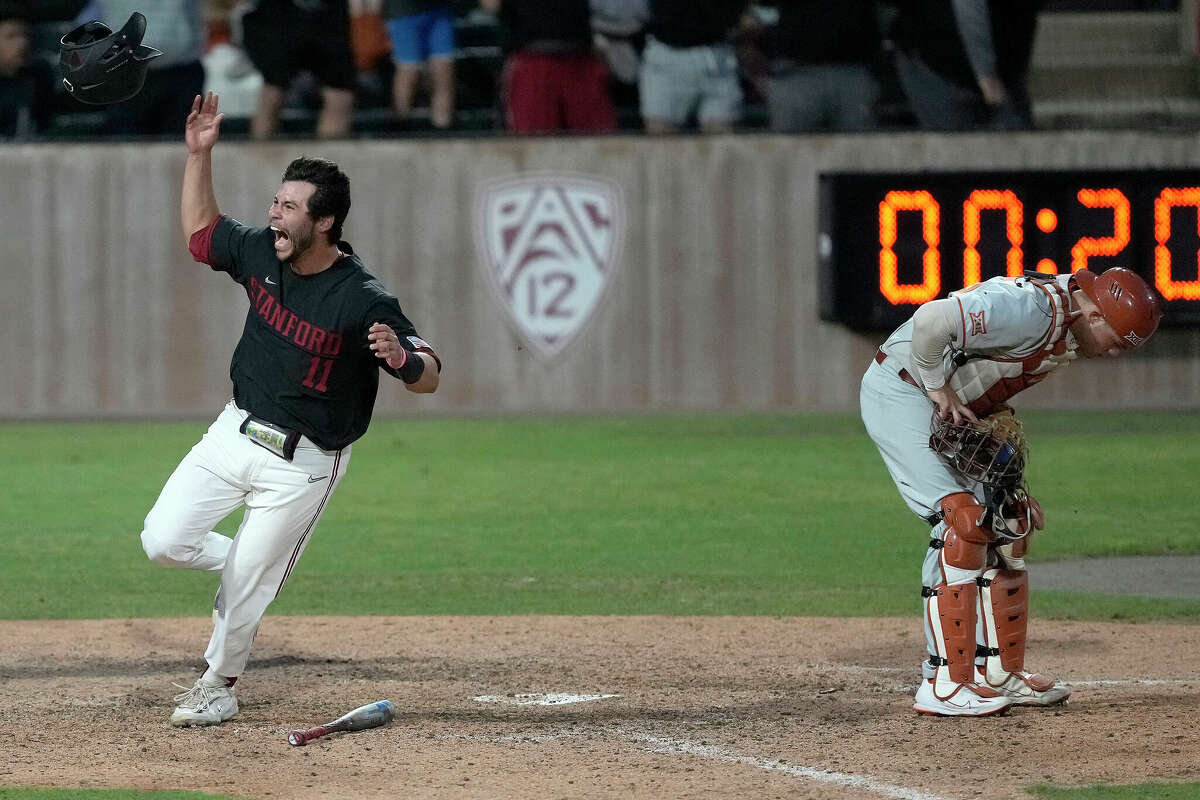 Texas Baseball loses to Stanford in Super Regional, falls one game short of  College World Series