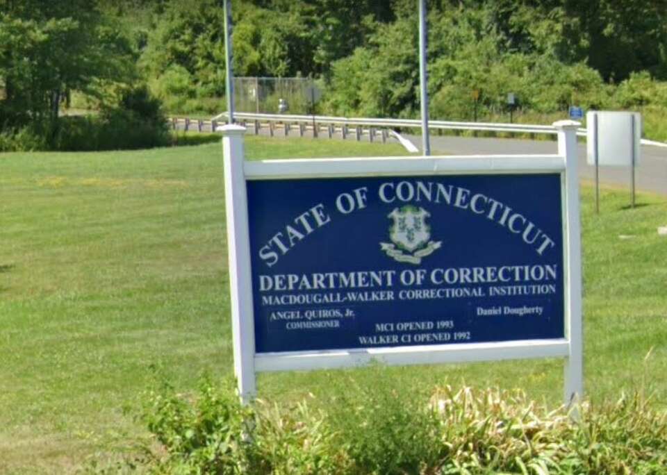 Warrant CT prison guard assaulted inmate at MacDougallWalker