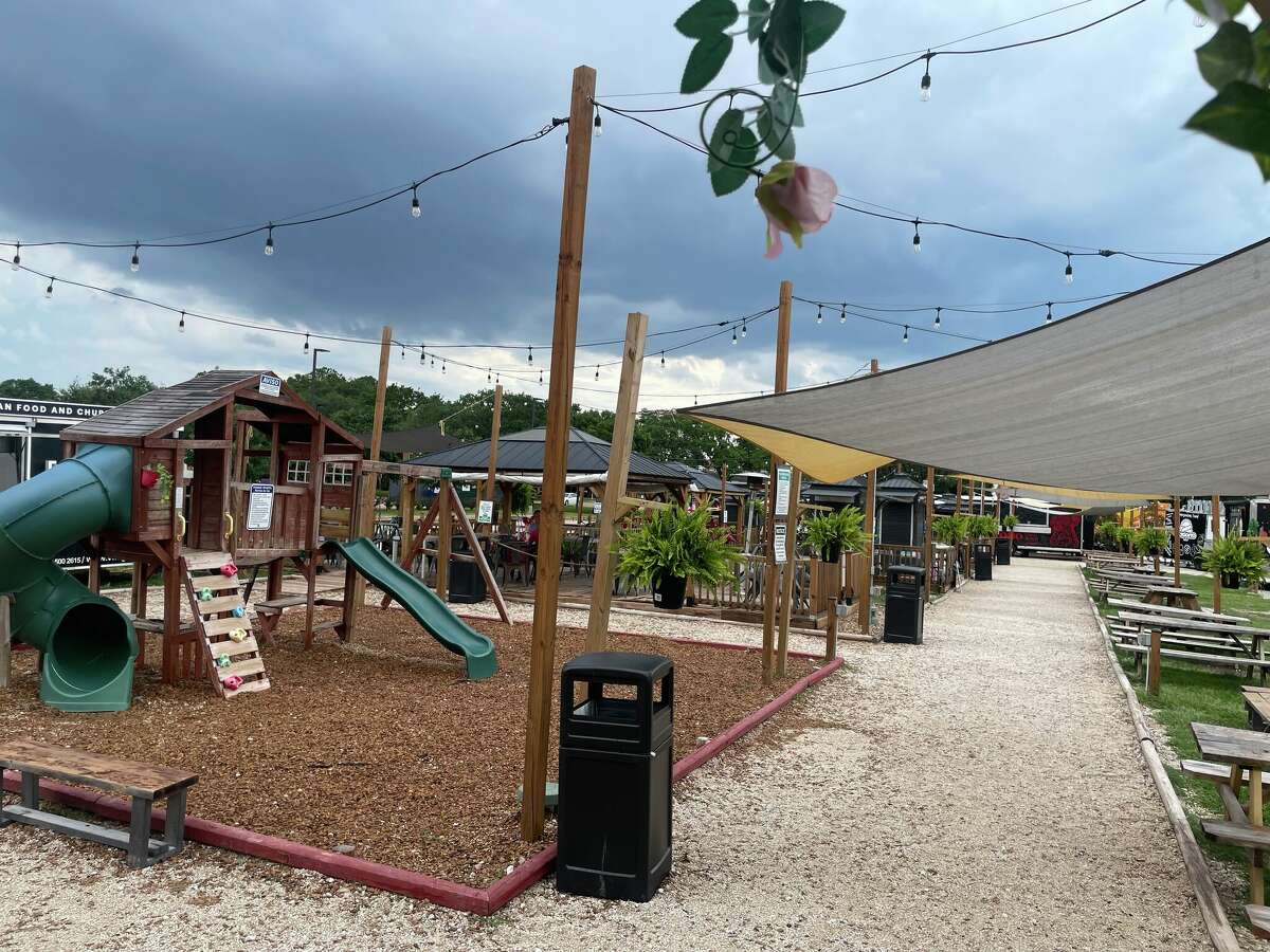 Katy's El Patio at Mason food truck park touts full bar, playground