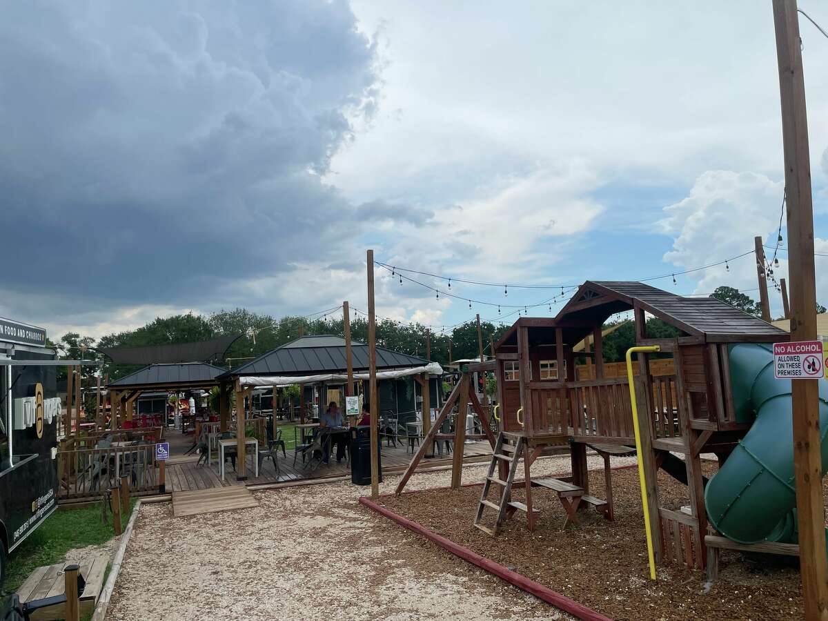 Katy's El Patio at Mason food truck park touts full bar, playground