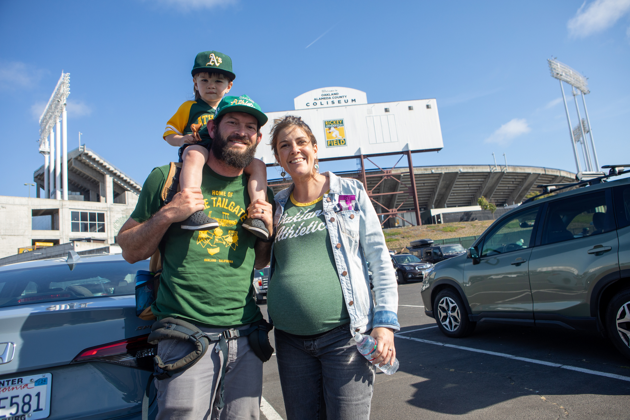 Oakland A's Fans Protest Vegas Move, Call for Owner to Sell the Team – NBC  Bay Area