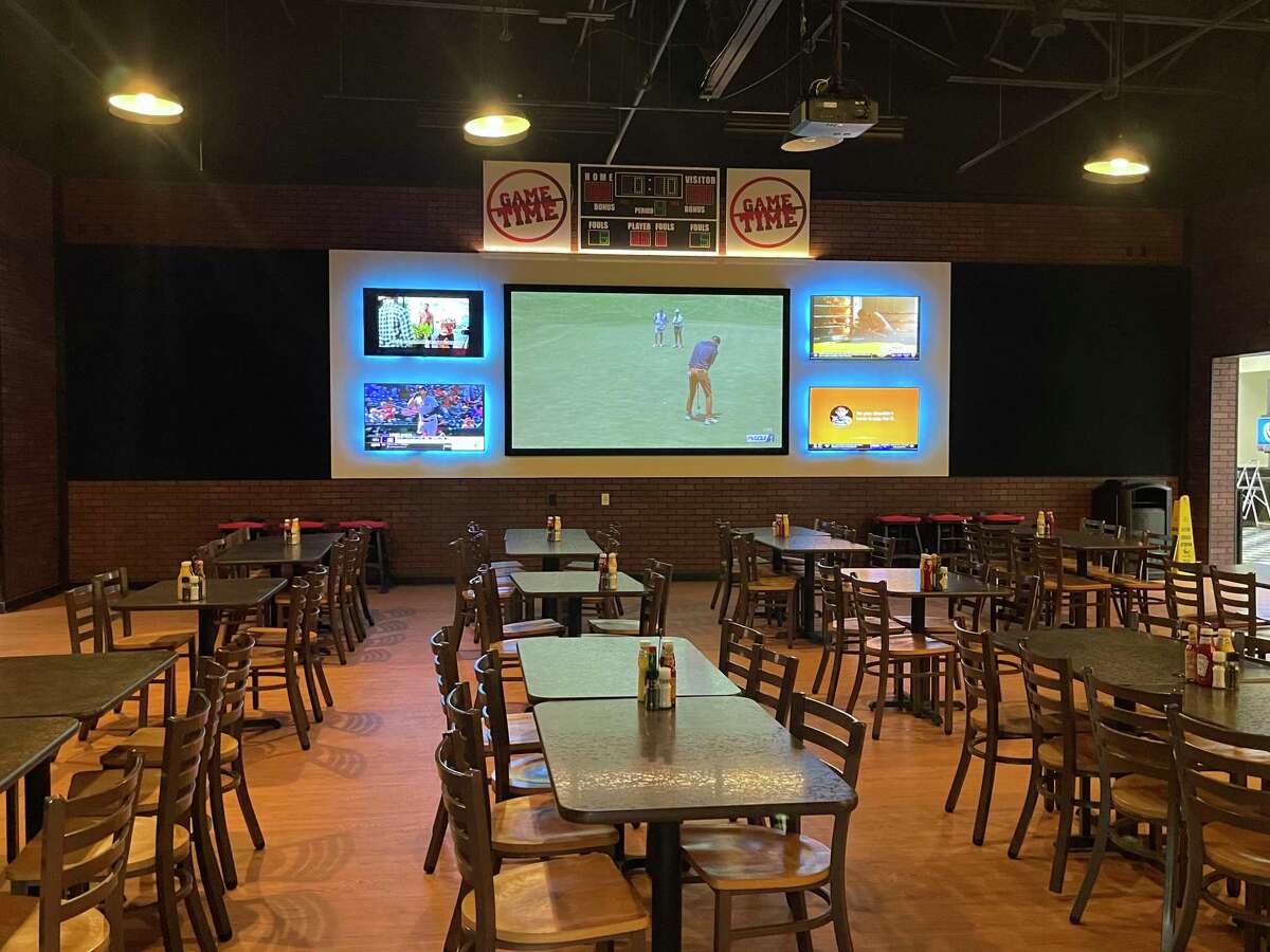 A second Palace Social, the family-friendly entertainment and dining concept, is now open in Pasadena. The new 60,000-square-foot complex is twice the size of the original that opened in Bellaire in 2021.