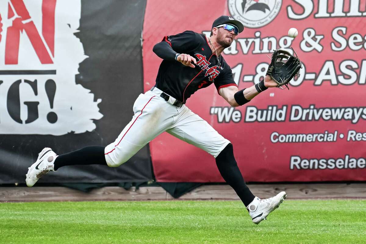 ValleyCats RF Carson McCusker signs with Minnesota Twins