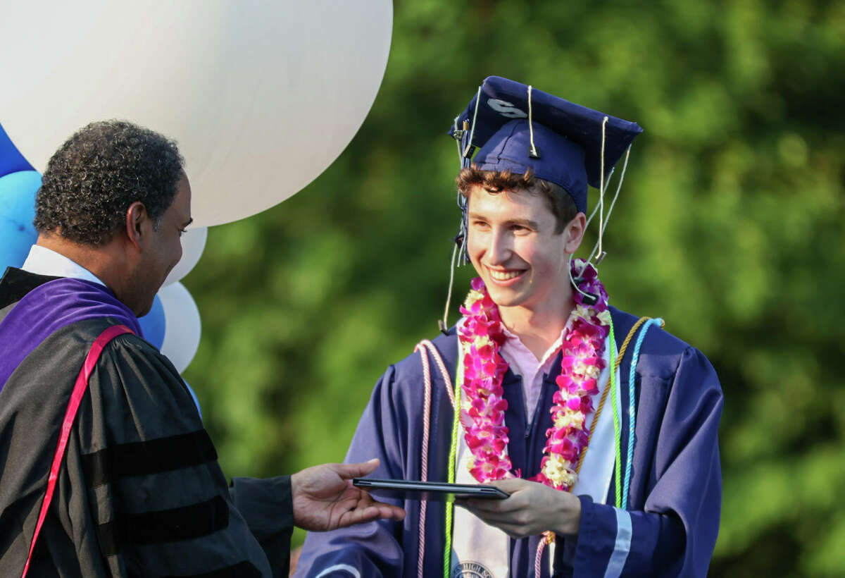In Photos Staples High School's Class of 2023 graduates