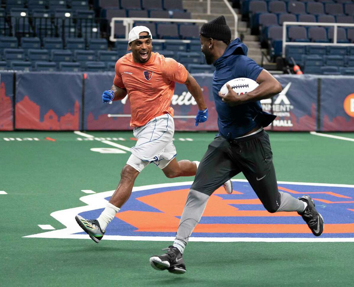 Antonio Brown returns to football as part owner of arena league