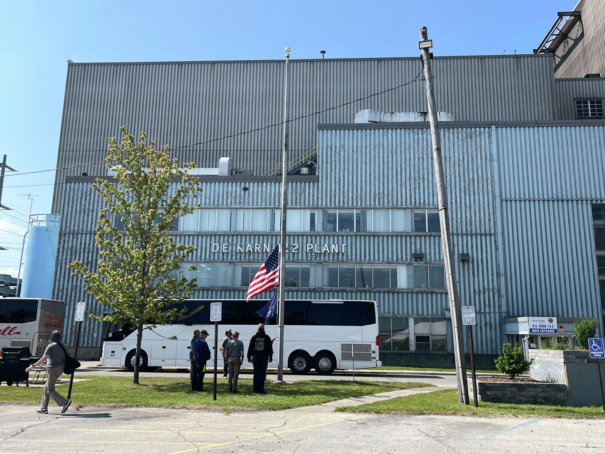 Consumers Energy closes two coal plants in Essexville - Vimarsana News