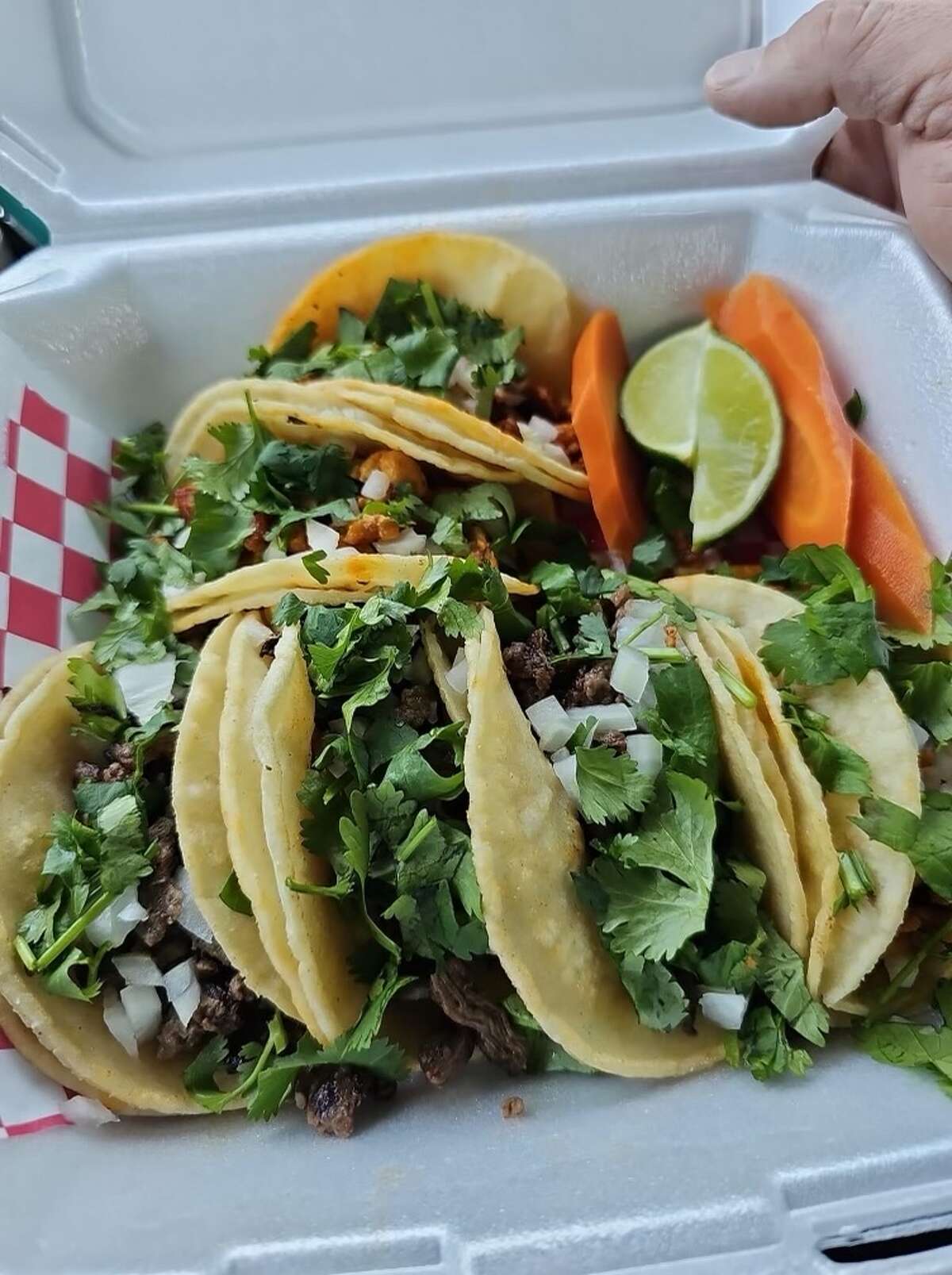 La Patrona Taqueria honors Mexican heritage with family recipes