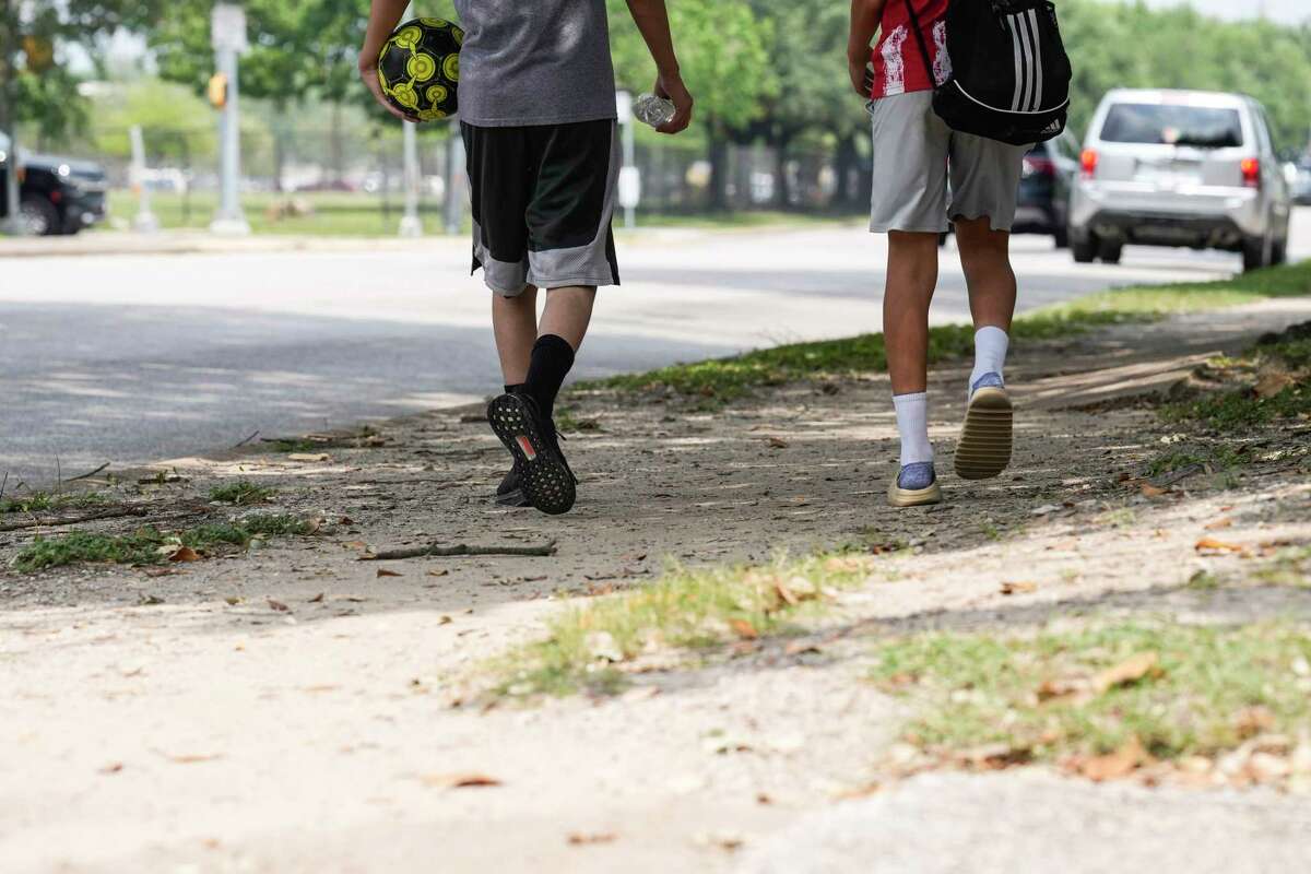 Houston's Black neighborhoods have excessive pedestrian crashes Study