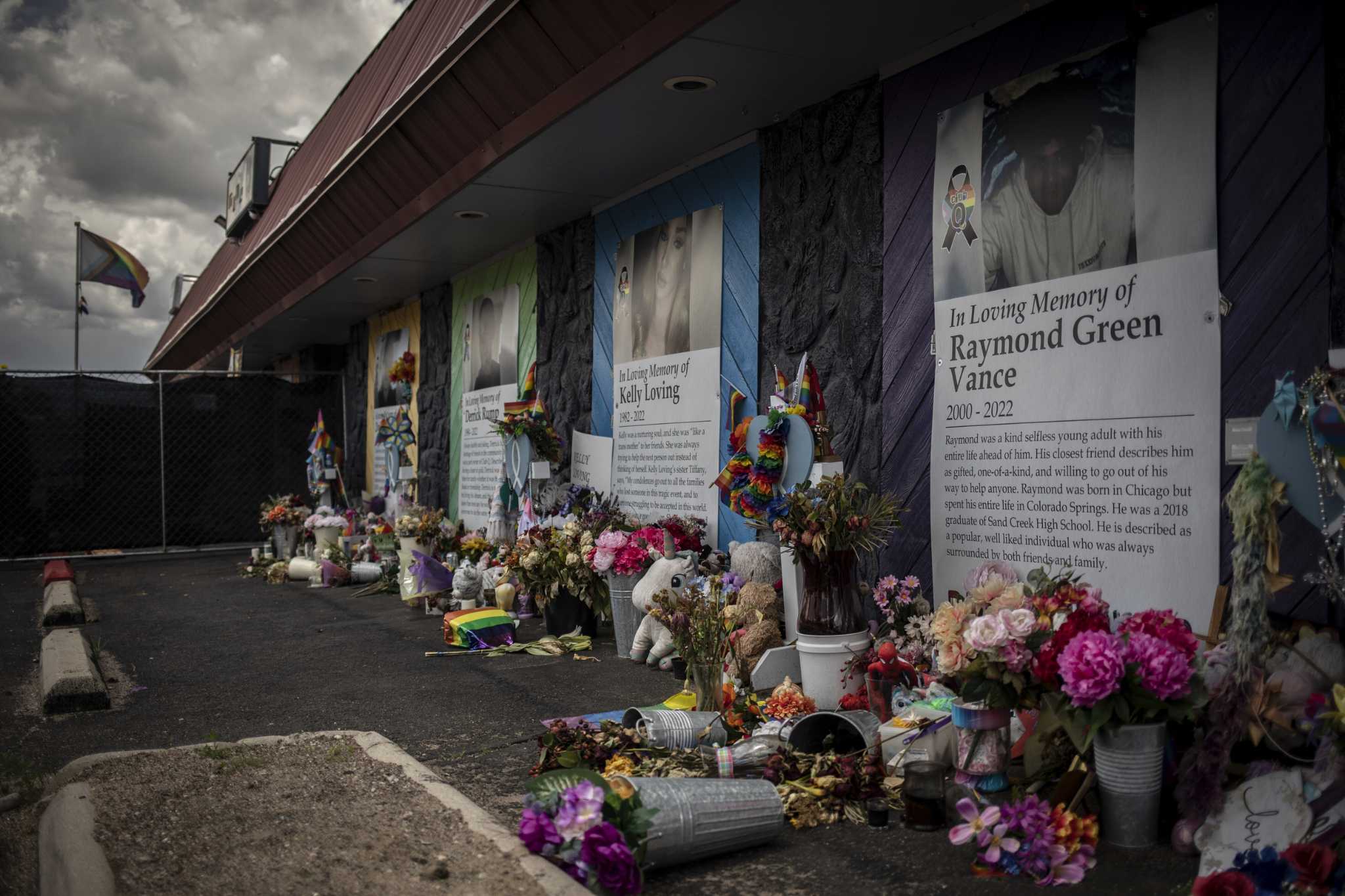 Suspect in mass shooting at Colorado gay nightclub is expected to take a plea deal - Vimarsana News