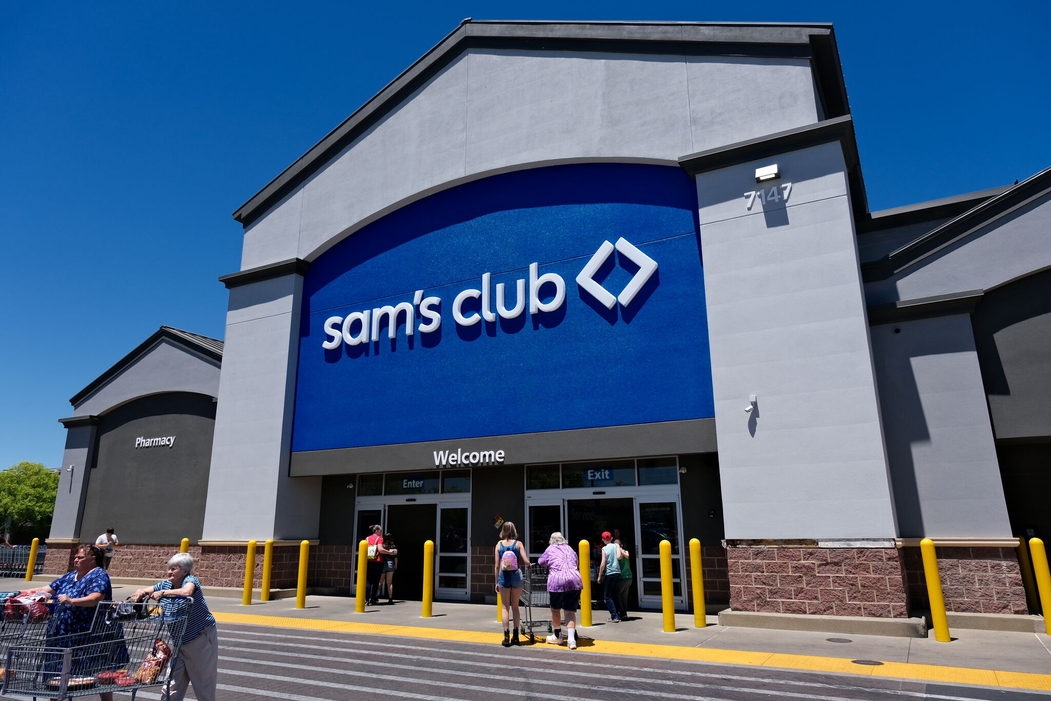 Get A 1 year Sam s Club Membership For 25 With This Deal