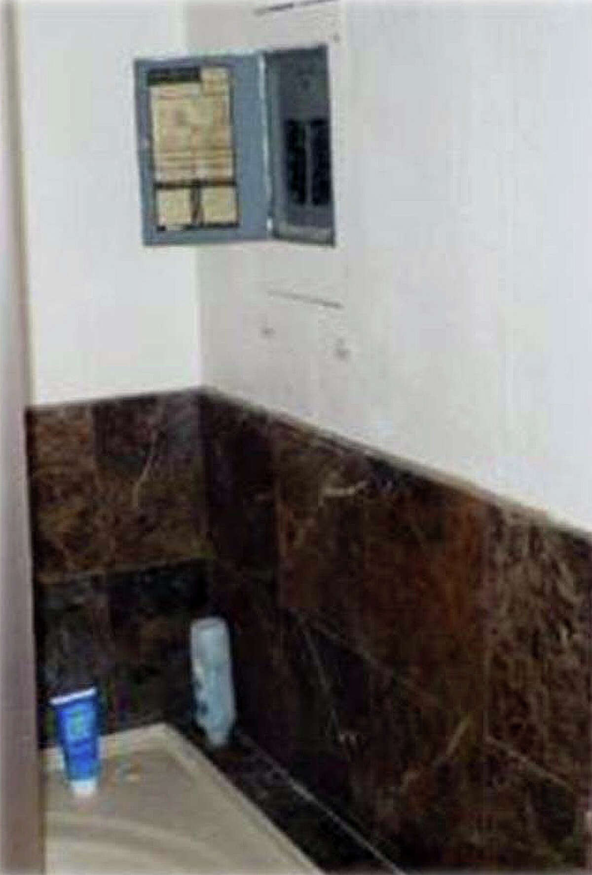Breaker boxes in showers?! Edwardsville tackles property code issues