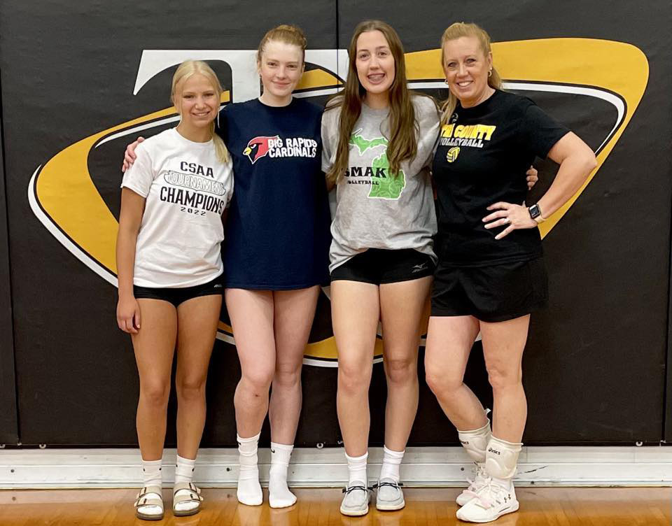 Volleyball girls to compete in AAU nationals