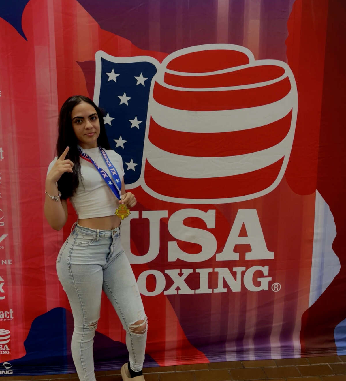 Hamden teen US boxing champ, hopes to inspire other girls