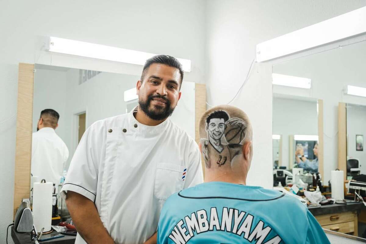Victor Wembanyama Reacts To A Spurs Fan Getting Hair Art Of Him: Best  Fanbase In The League, Fadeaway World