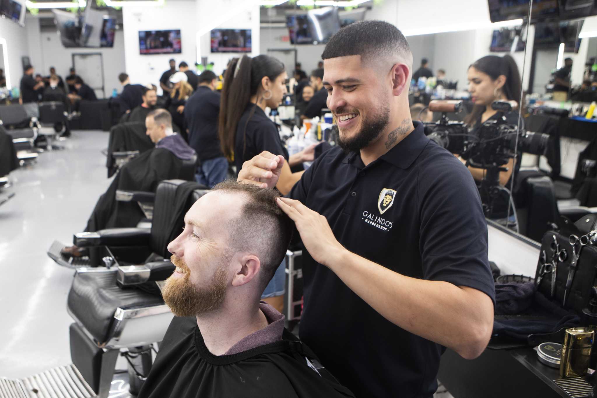 Organization teams with local barber shops to provide free back-to