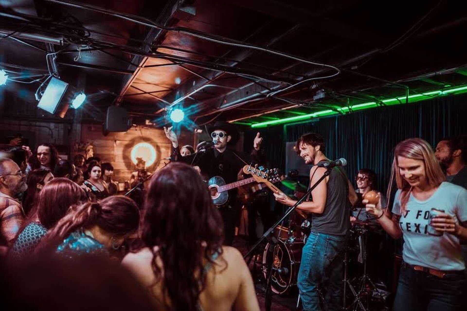 18 best places for live music in San Antonio