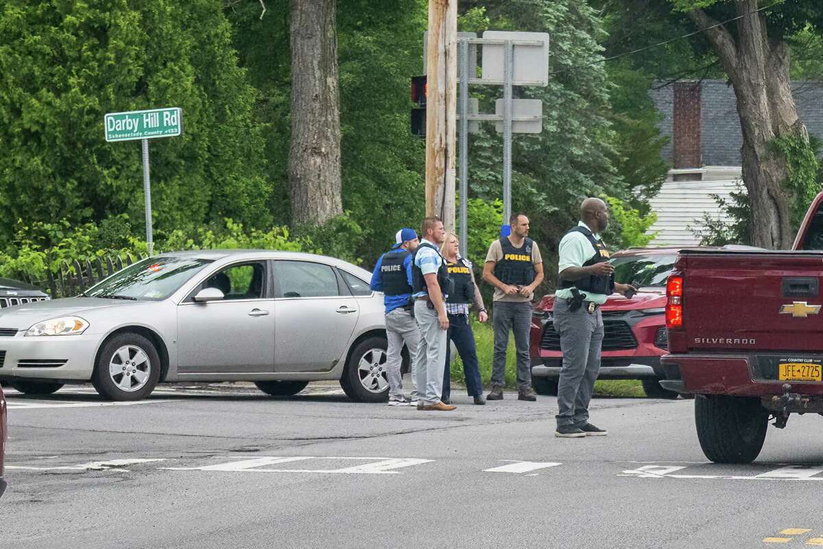 Police: Trooper in I-88 shooting out of hospital, gunman kills self