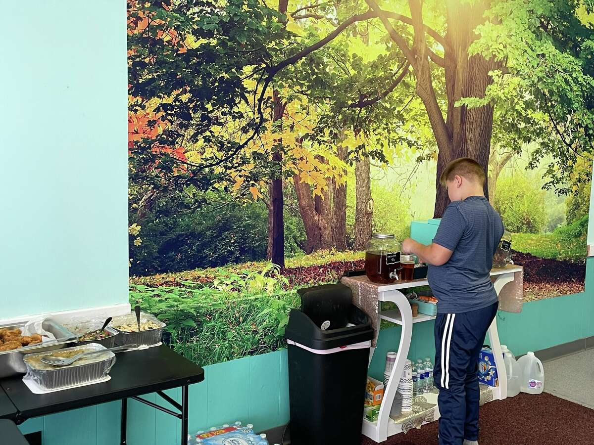 Elysium Massage opens in Reed City with ribbon cutting ceremony