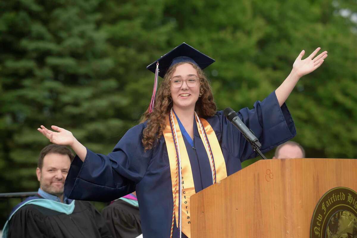 Photos Rain Threatens But Can T Stop New Fairfield High S Graduation   1200x0 