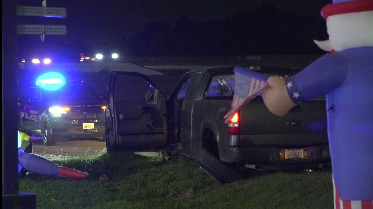 Two vehicles involved in shootout on U.S. 59