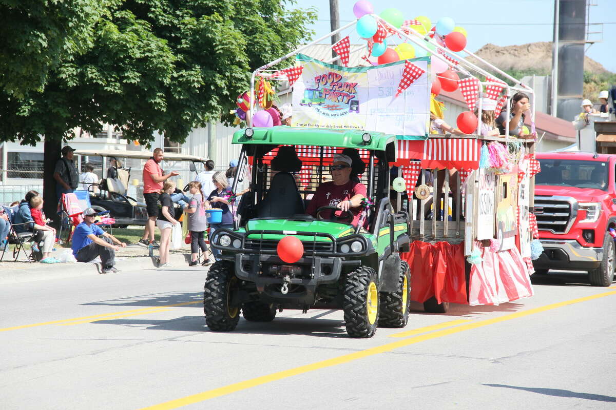 Michigan Sugar Festival 2023 Grand Parade