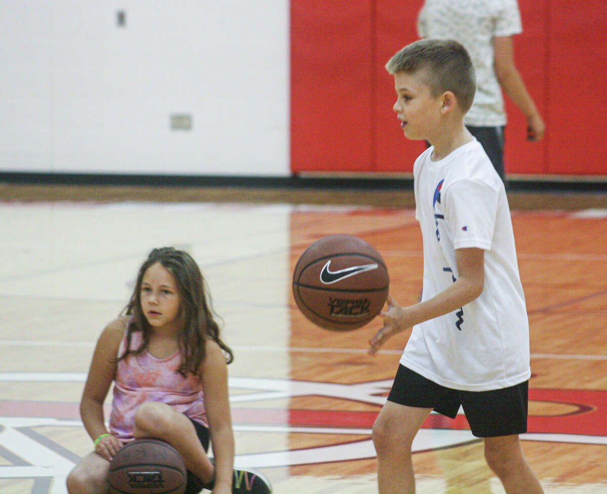 Bear Lake basketball hosts weekend youth camp