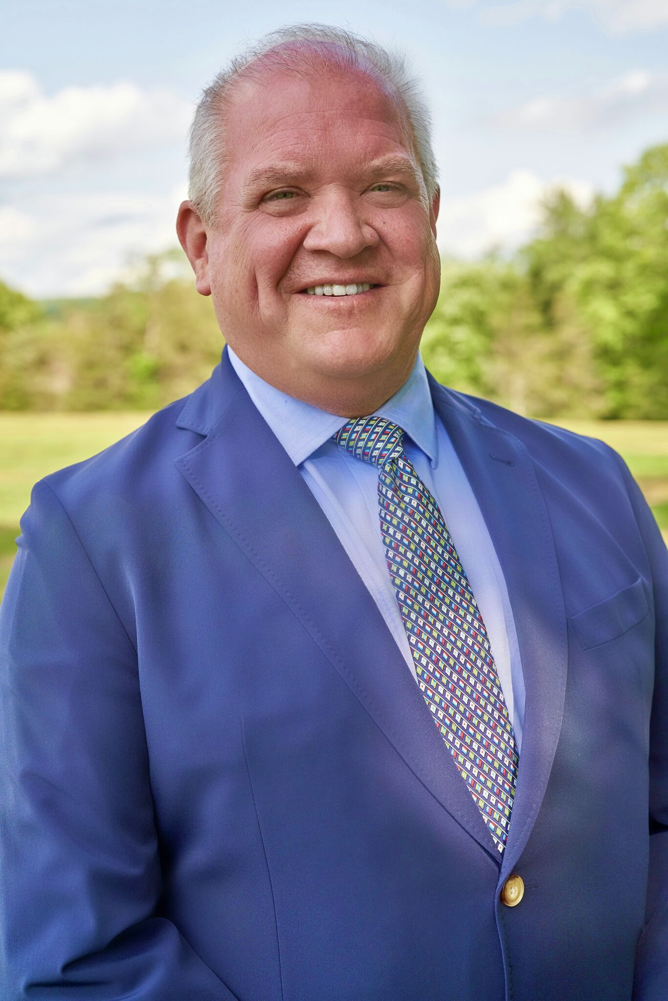 Southbury Democrat Timothy O'Neil to run for first selectman