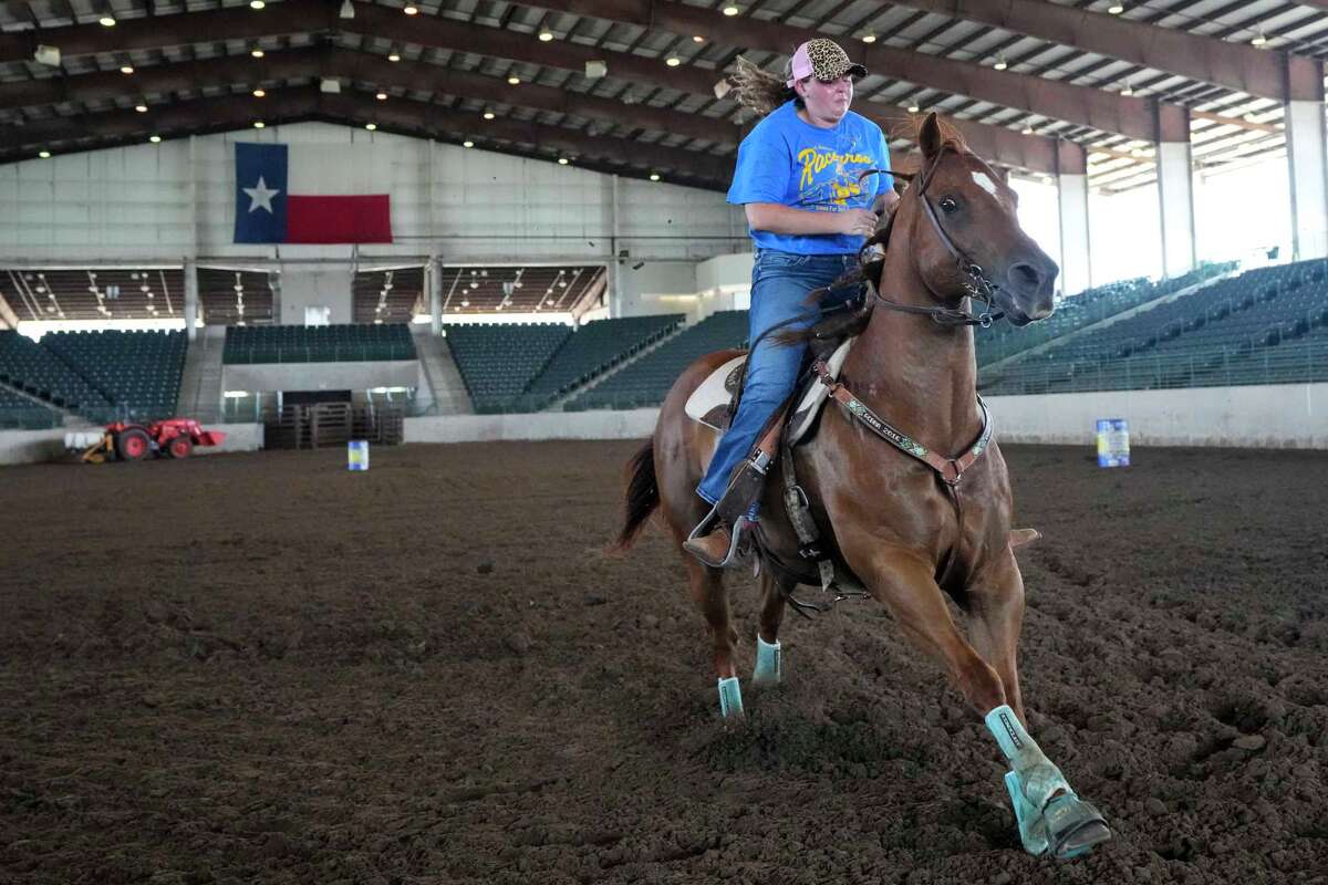 Conroe barrelracing fundraiser benefits special needs community
