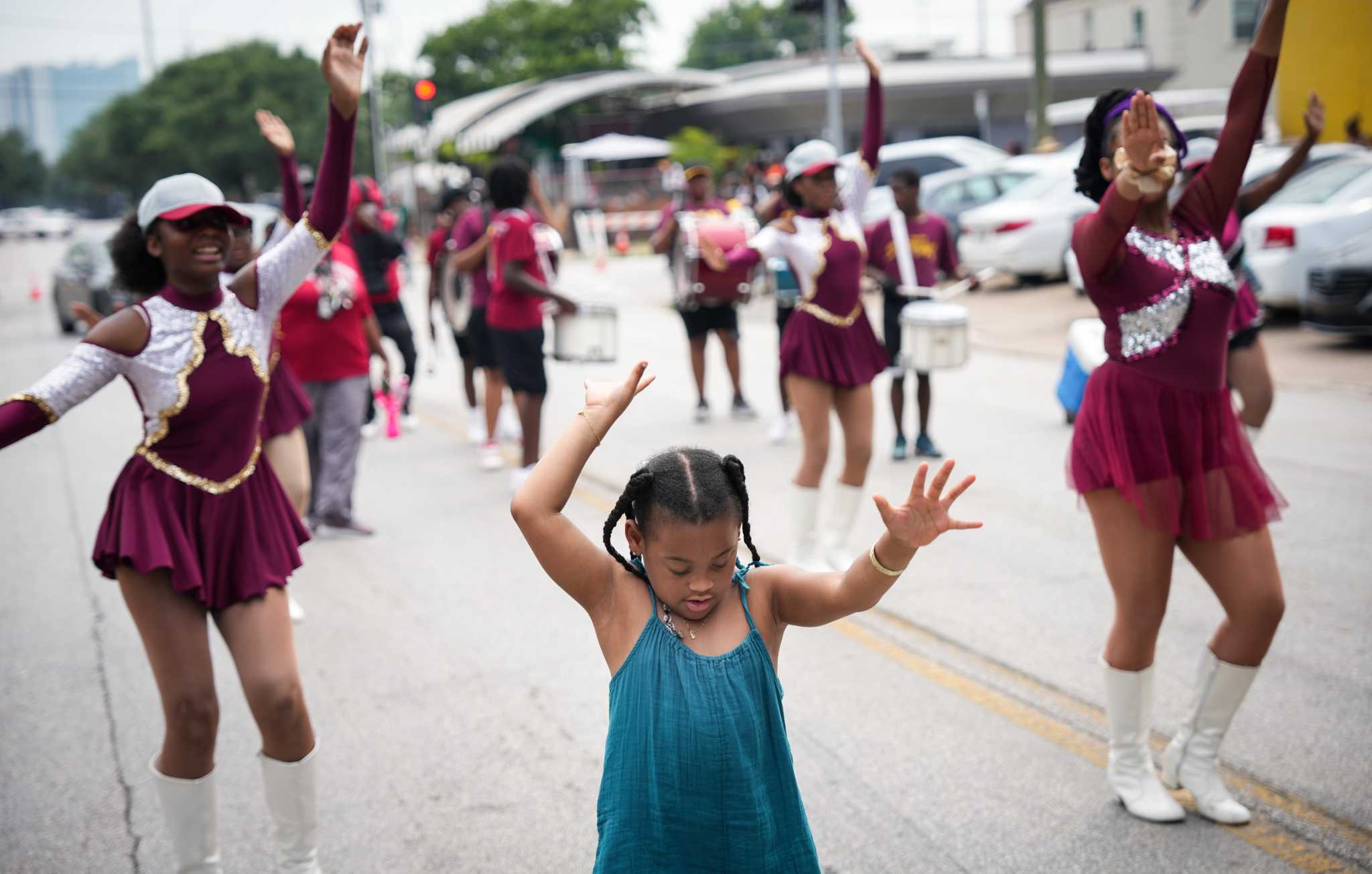 LEADING OFF: Juneteenth around MLB and Father's Day