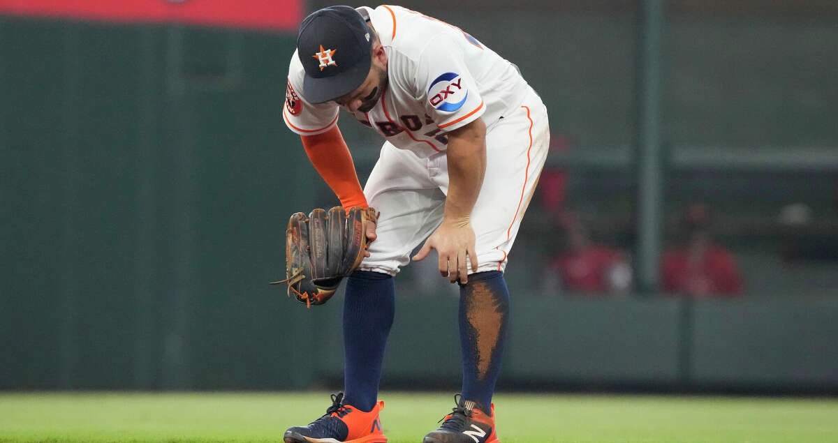 Houston Astros second baseman Jose Altuve (27), Houston Astros