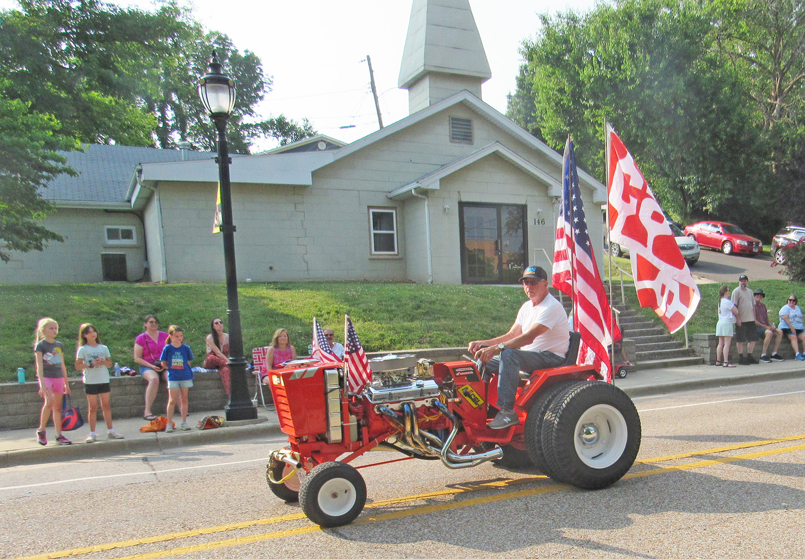 'No place like homecoming' fills Main Street in Glen Carbon - Vimarsana News
