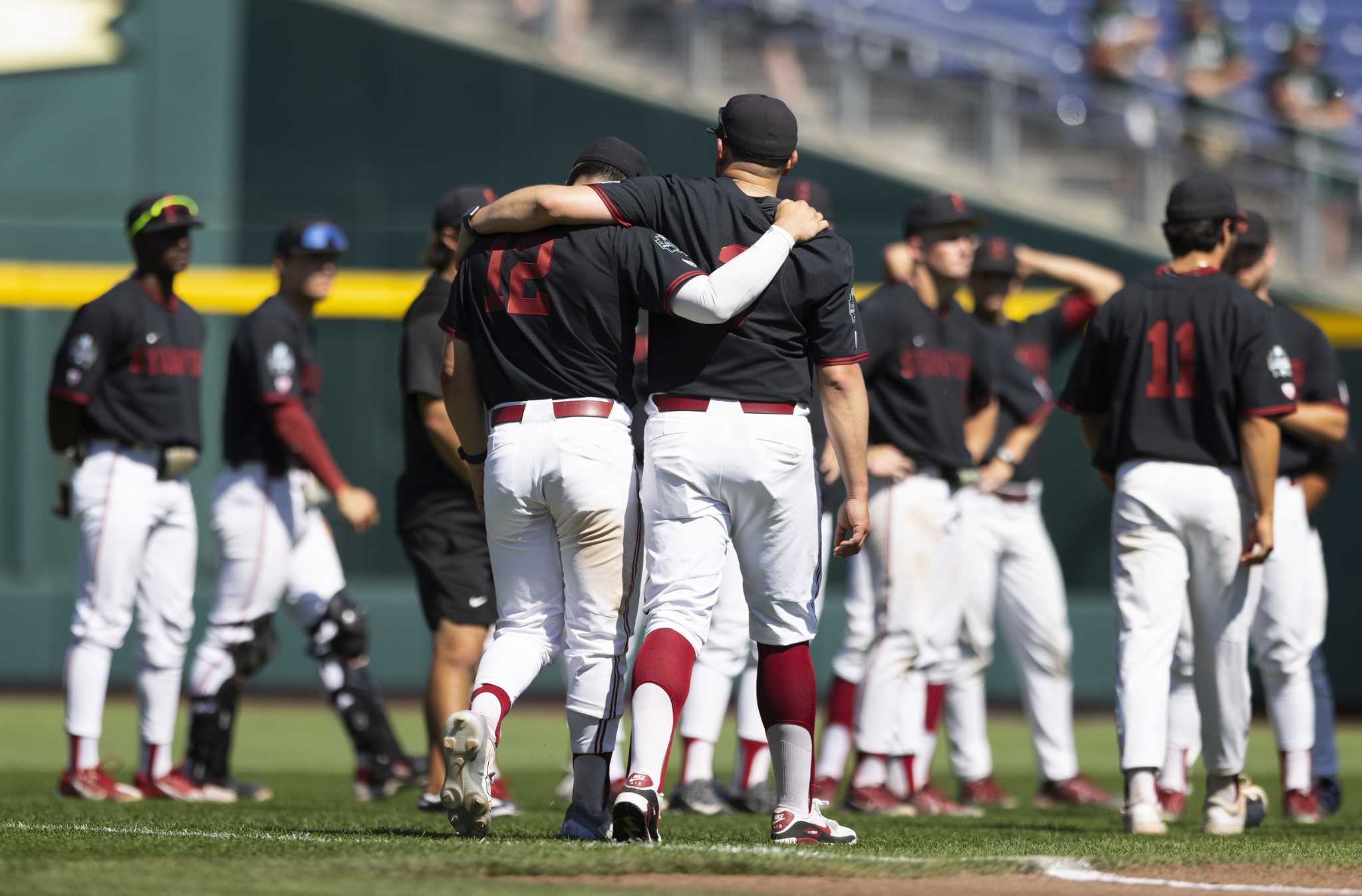 PHOTOS: Tennessee baseball defeats Stanford in College World Series